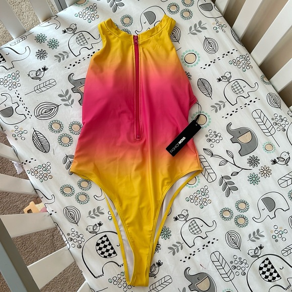 Zip Up Sexy onePiece Swimsuit - Pink/combo - Picture 4 of 12